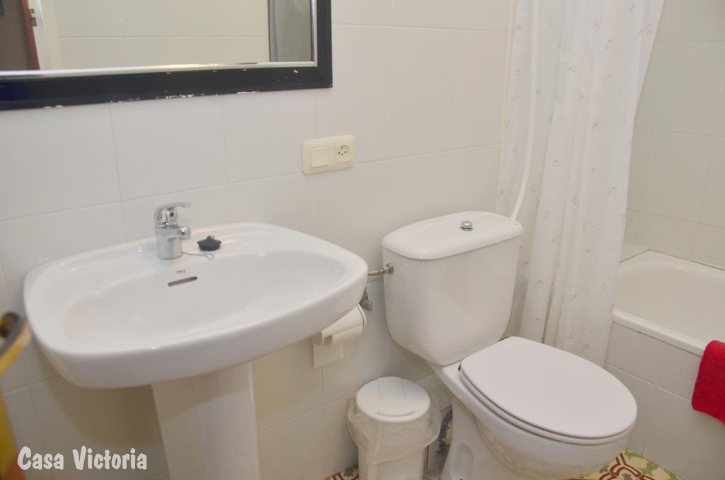 Casa Victoria Guest House La Vilella Baixa ภายนอก รูปภาพ