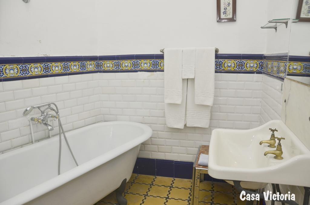 Casa Victoria Guest House La Vilella Baixa ภายนอก รูปภาพ