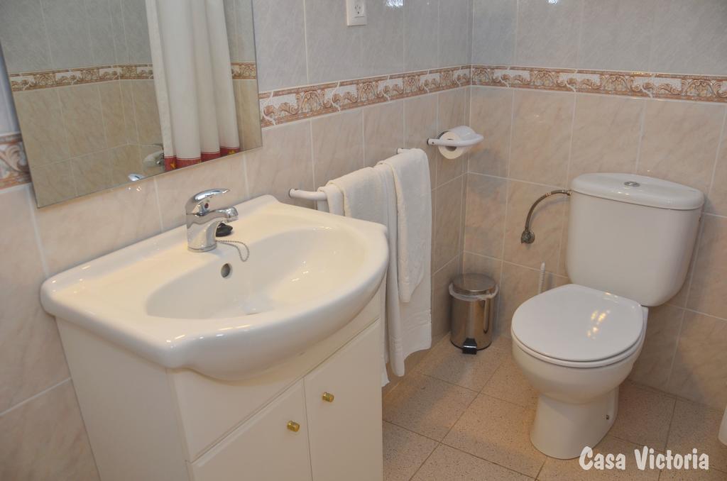 Casa Victoria Guest House La Vilella Baixa ภายนอก รูปภาพ