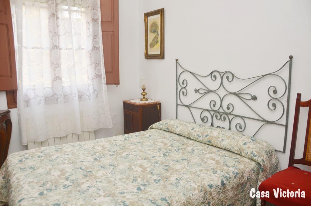Casa Victoria Guest House La Vilella Baixa ภายนอก รูปภาพ
